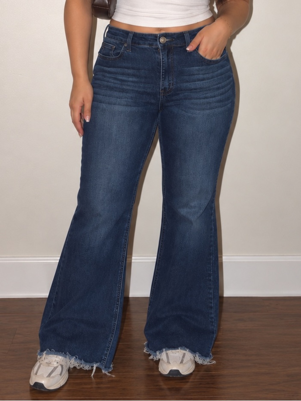 Kancan Allie Mid Rise Dark Wash Flare Jeans Size 11